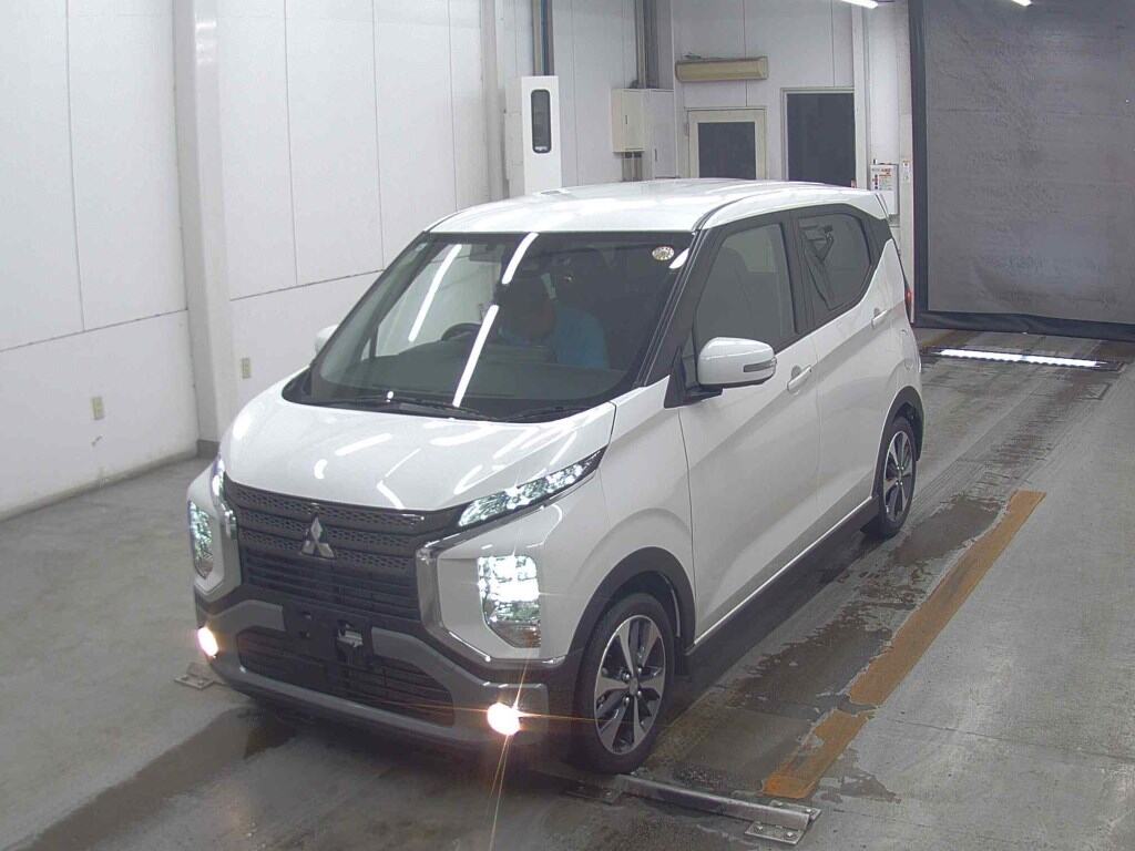 Mitsubishi EK X 2024 8283335-3