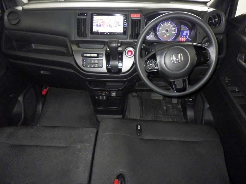 Honda N-WGN 2018 8287300-2