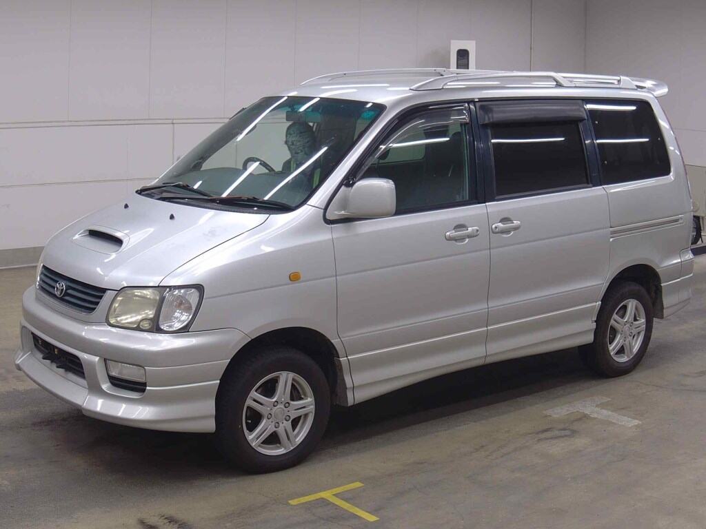 Toyota LITEACE NOAH 2001 8295067-3