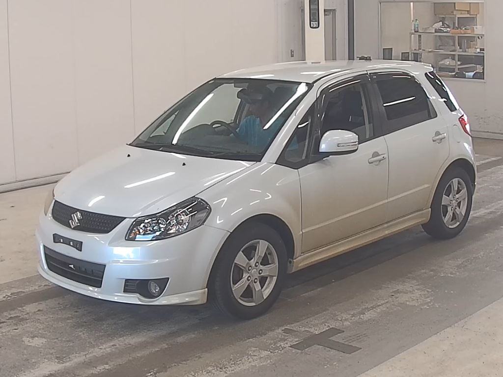 Suzuki SX4 2012 8303072-3