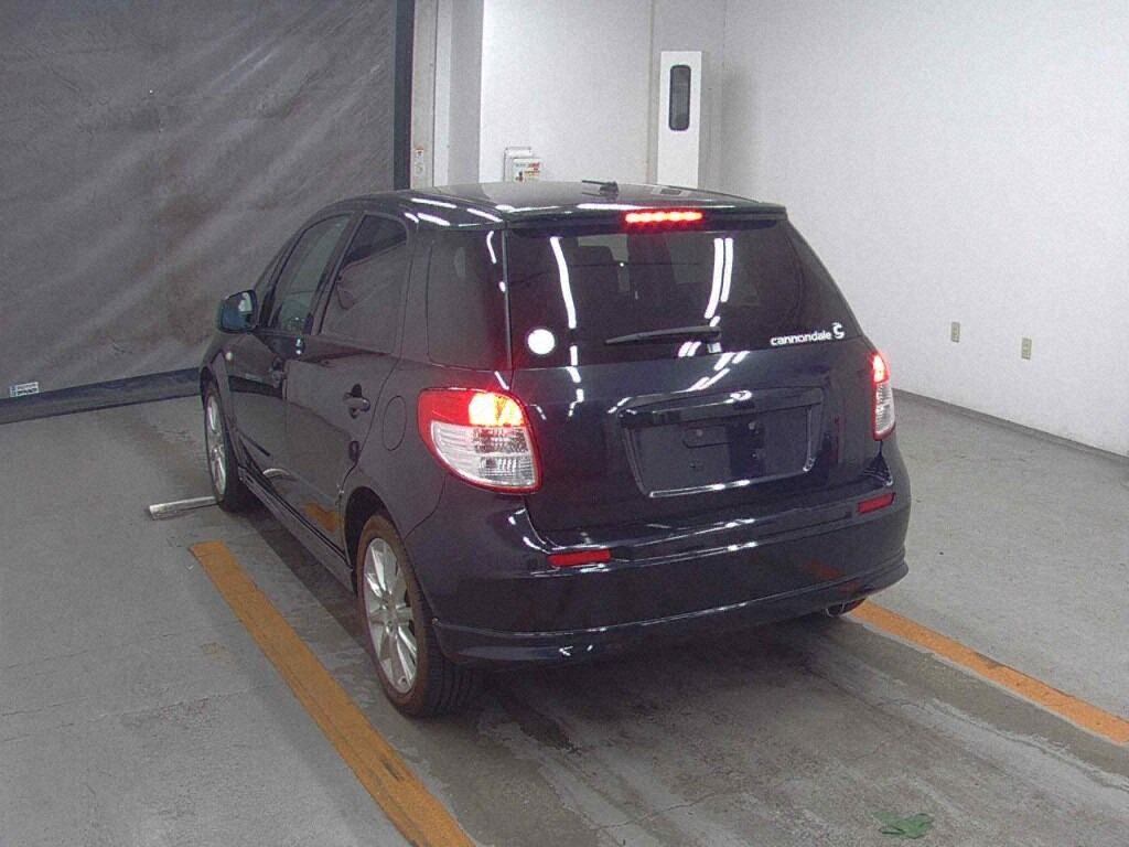 Suzuki SX4 2007 8308216-1