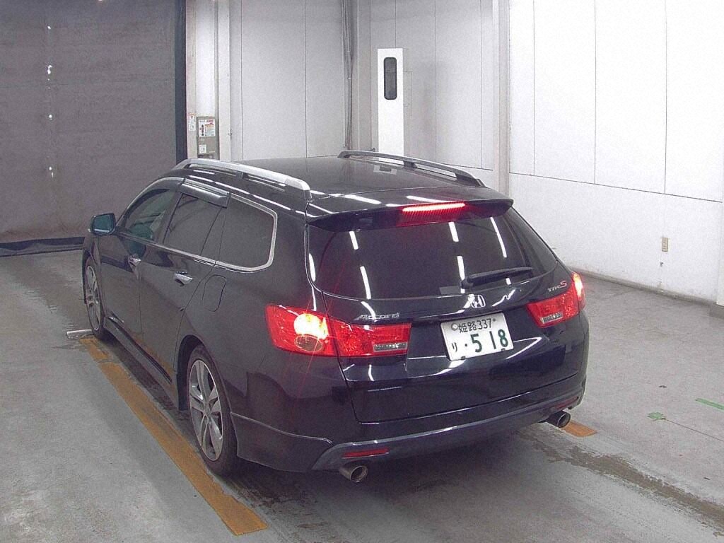 Honda ACCORD TOURER 2012 8360110-1