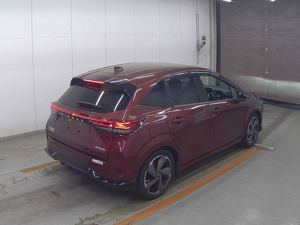 Nissan AURA 2024 8382319-4