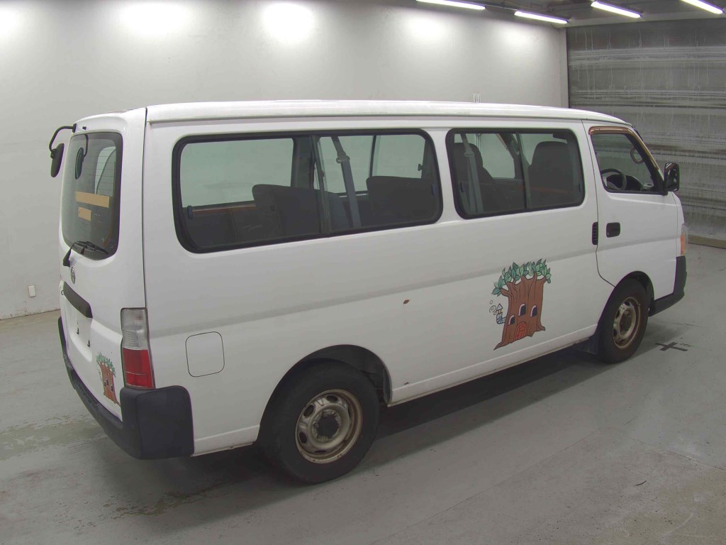 Nissan CARAVAN COACH 2006 8405528-4