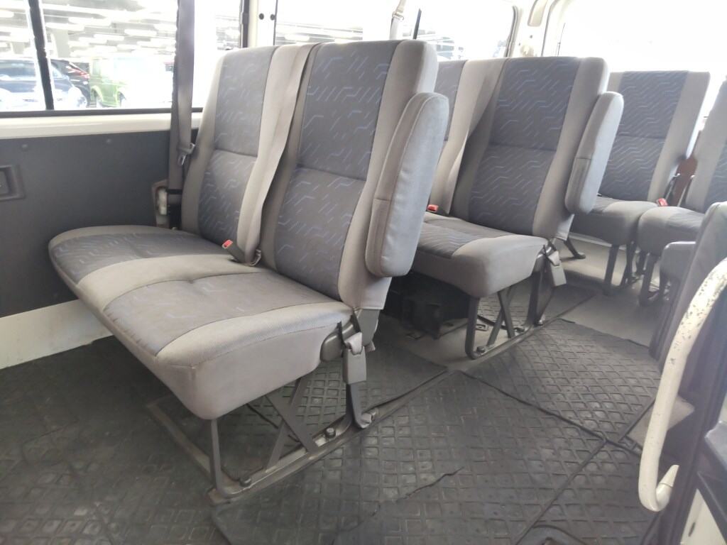 Nissan CARAVAN COACH 2002 8405547-5