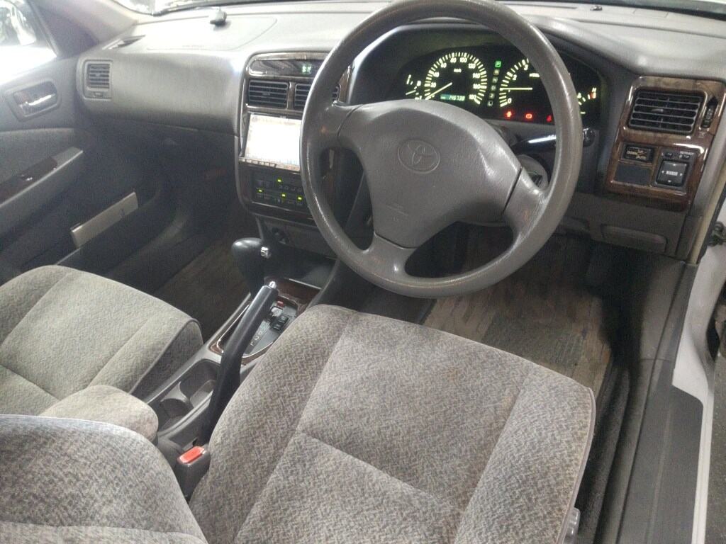Toyota CORONA PREMIO 2001 8406826-2