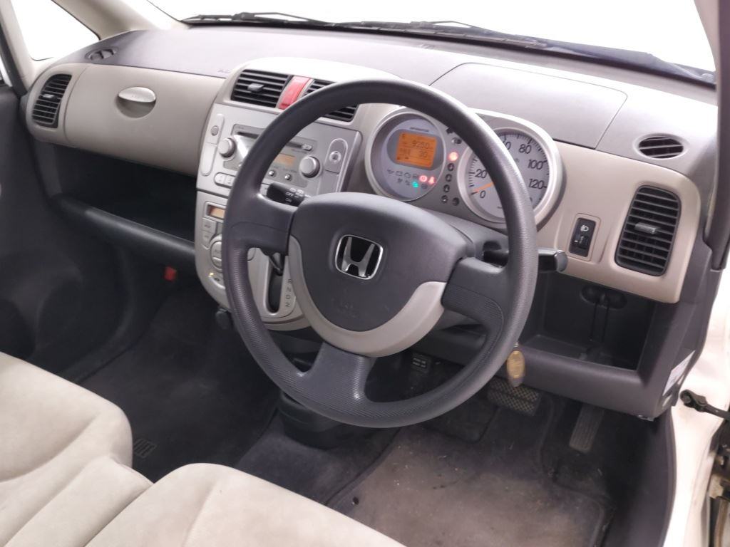 Honda LIFE 2006 8405005-2