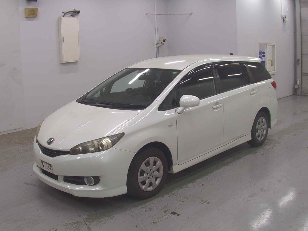 Toyota WISH 2011 8393518-3