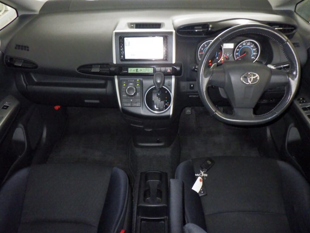 Toyota WISH 2009 8393732-2