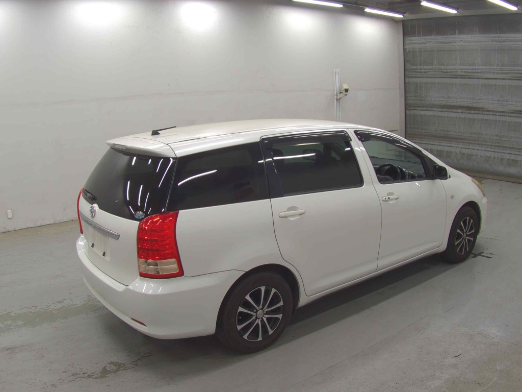Toyota WISH 2007 8393919-4