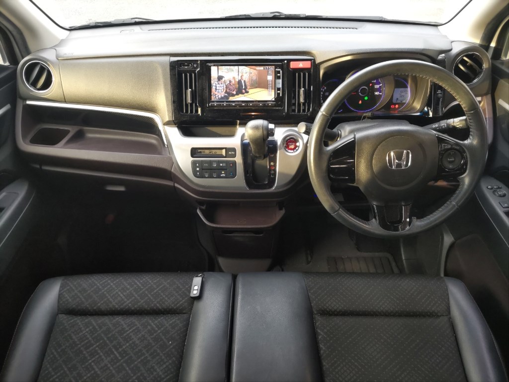 Honda N-WGN 2015 8424037-2