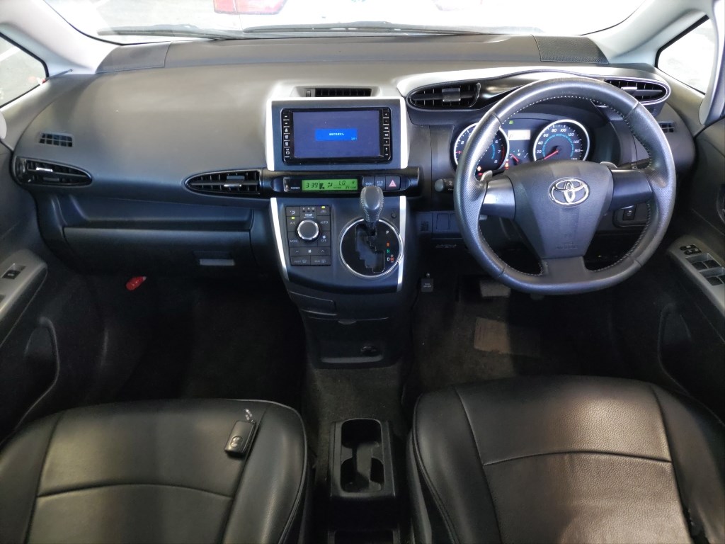 Toyota WISH 2009 8429650-2