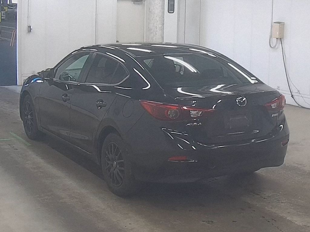 Mazda AXELA HYBRID 2013 8496133-1