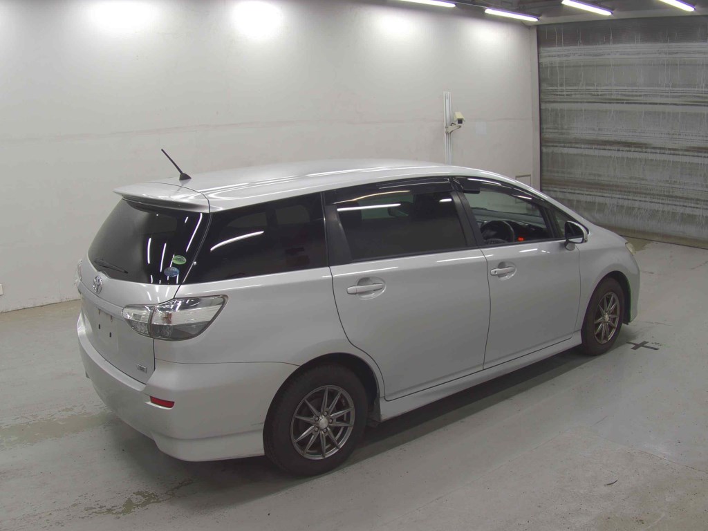 Toyota WISH 2012 8500238-4