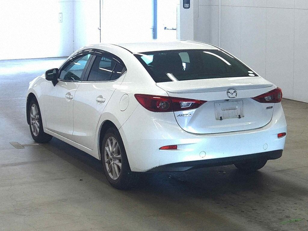 Mazda AXELA HYBRID 2015 8519026-1