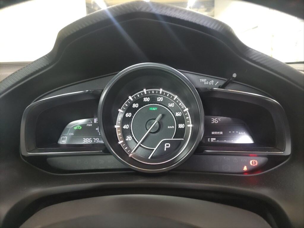 Mazda AXELA HYBRID 2013 8519027-5