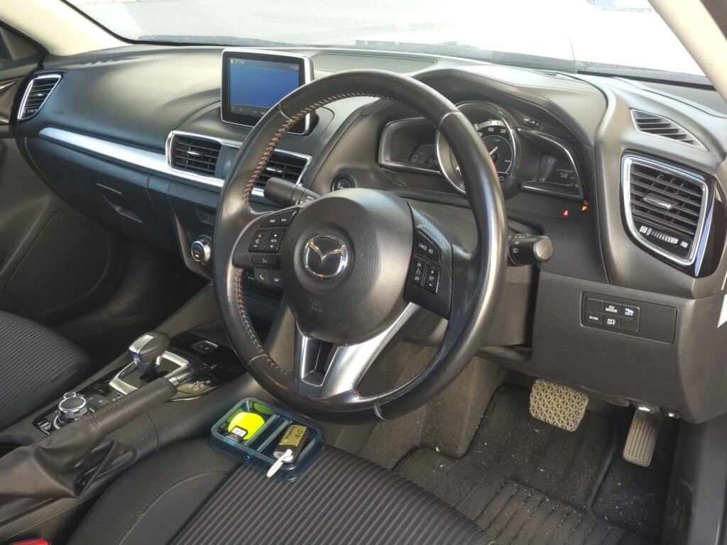 Mazda AXELA HYBRID 2013 8541496-2