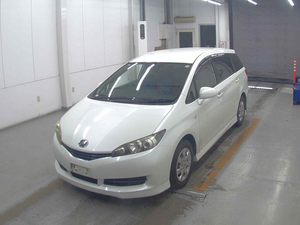 Toyota WISH 2011 8591811-3