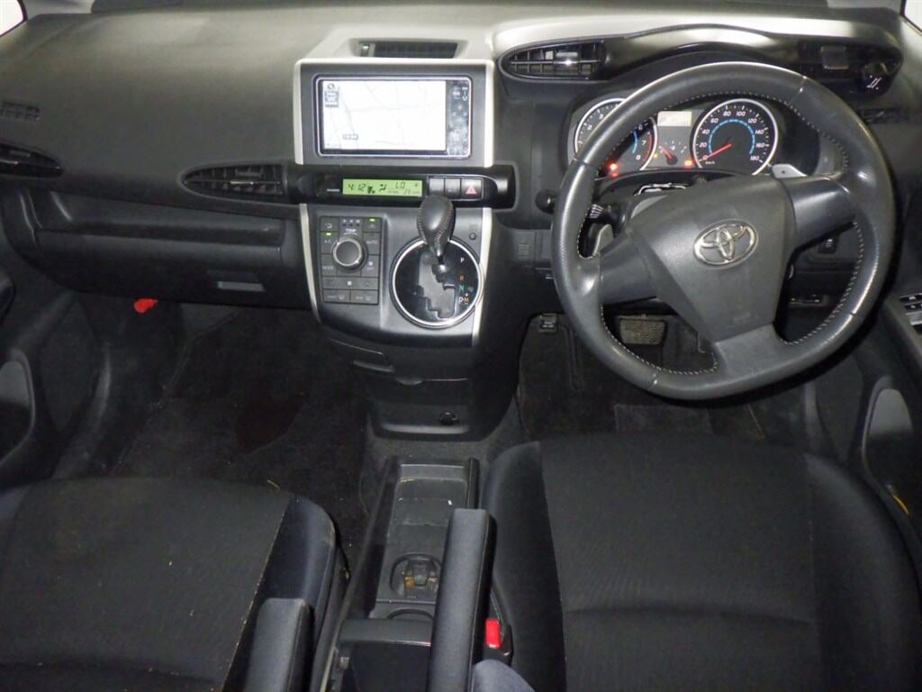 Toyota WISH 2010 8591852-2