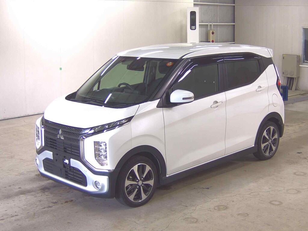 Mitsubishi EK X 2022 8599641-3