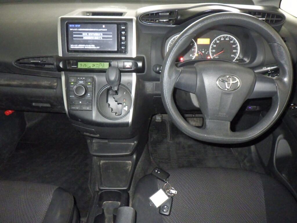 Toyota WISH 2015 8599523-2