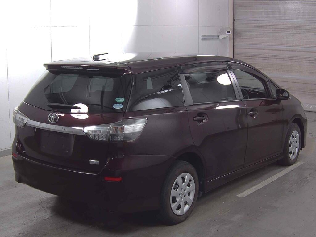 Toyota WISH 2015 8599523-4