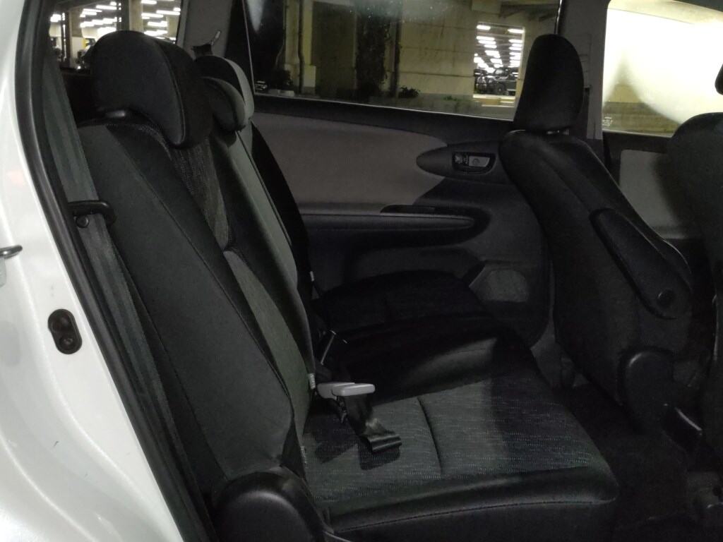 Toyota WISH 2011 8599589-5