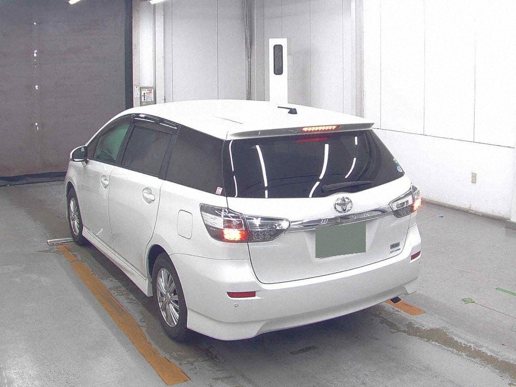 Toyota WISH 2015 8601961-1