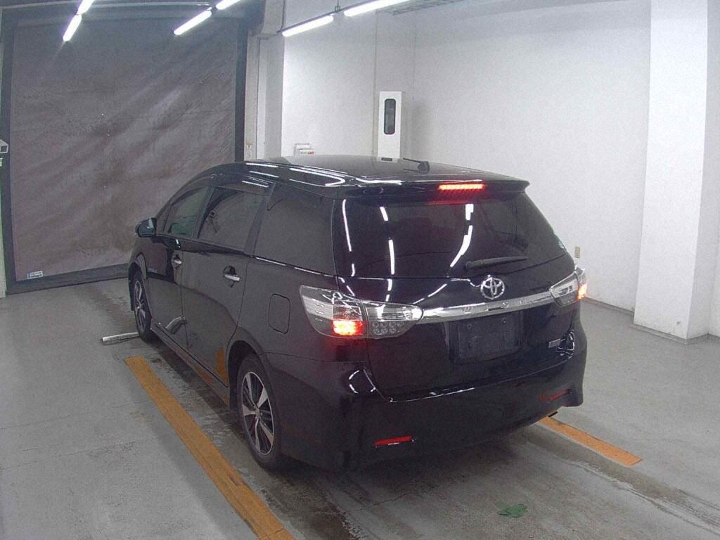 Toyota WISH 2013 8601994-1