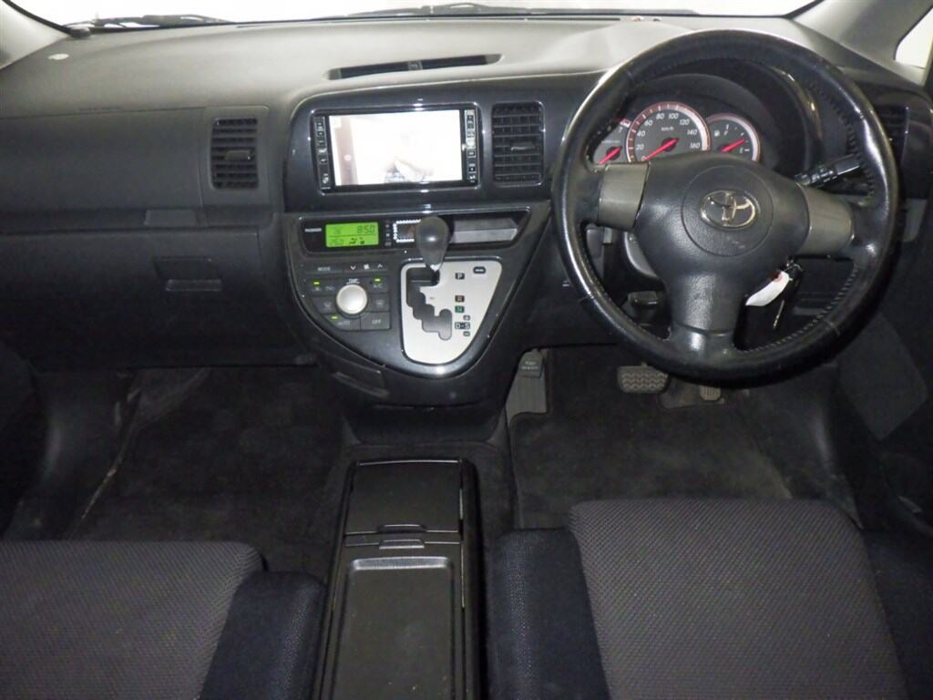 Toyota WISH 2008 8608369-2