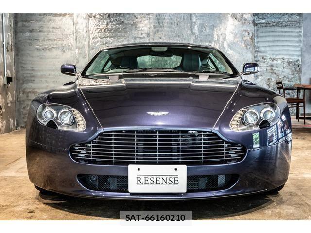 Aston Martin V8 2008-03 6673980-10