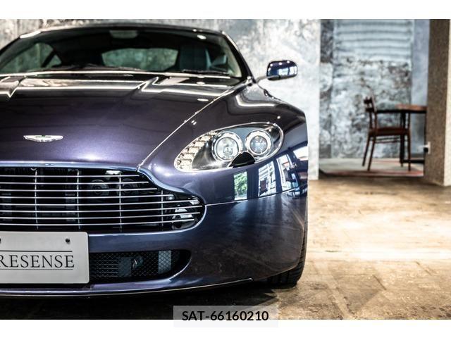 Aston Martin V8 2008-03 6673980-11