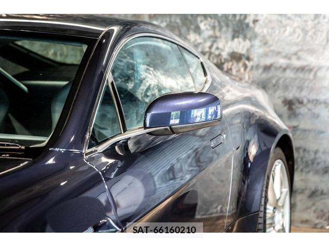 Aston Martin V8 2008-03 6673980-13