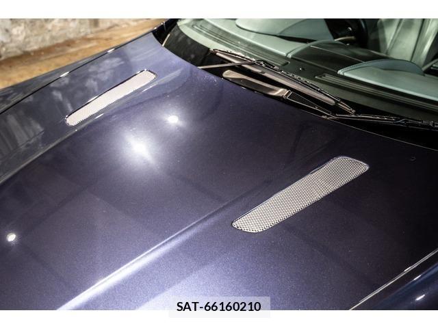 Aston Martin V8 2008-03 6673980-17