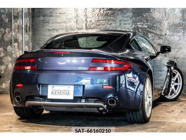 Aston Martin V8 2008-03 6673980-2