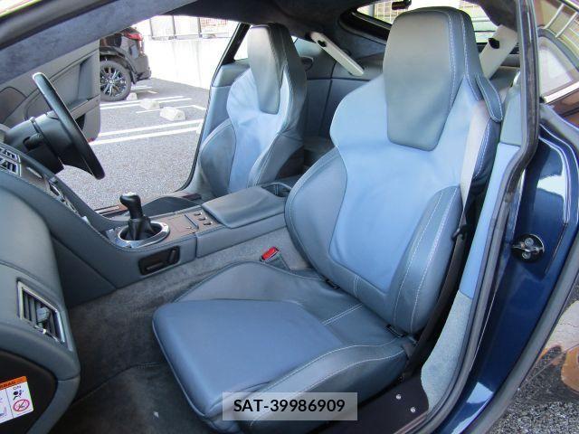 Aston Martin V8 2006-07 6914704-10