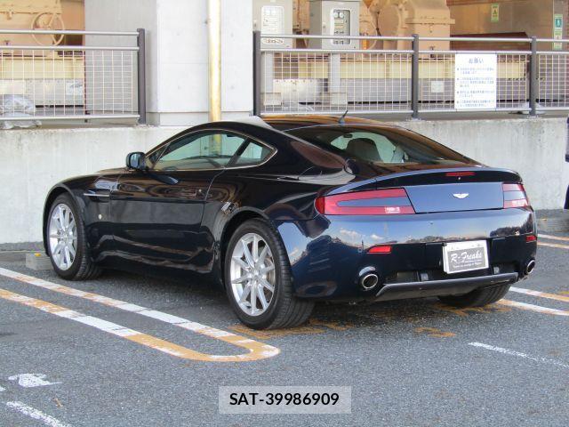 Aston Martin V8 2006-07 6914704-1