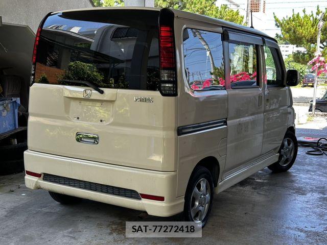 Honda VAMOS 2014-03 8338291-3
