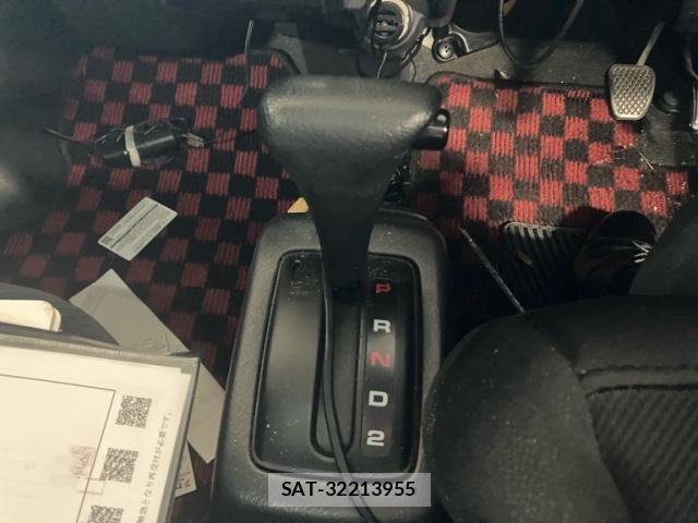 Honda VAMOS 2006-04 8832218-12