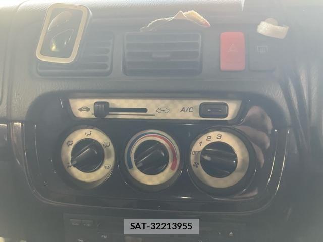 Honda VAMOS 2006-04 8832218-14