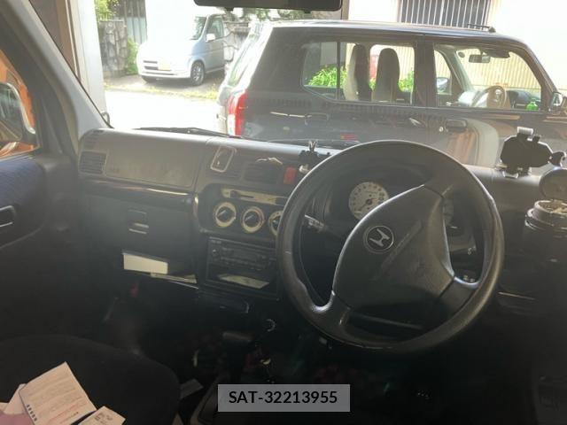 Honda VAMOS 2006-04 8832218-6