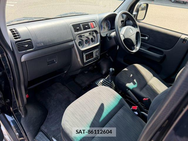 Honda VAMOS 2014-04 8563884-2