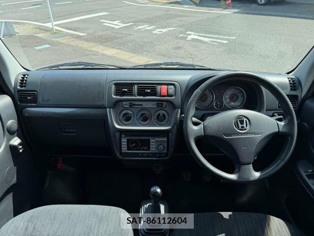 Honda VAMOS 2014-04 8563884-7