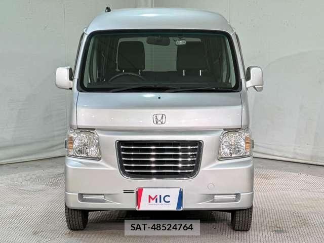 Honda VAMOS HOBIO 2017-03 6615369-2