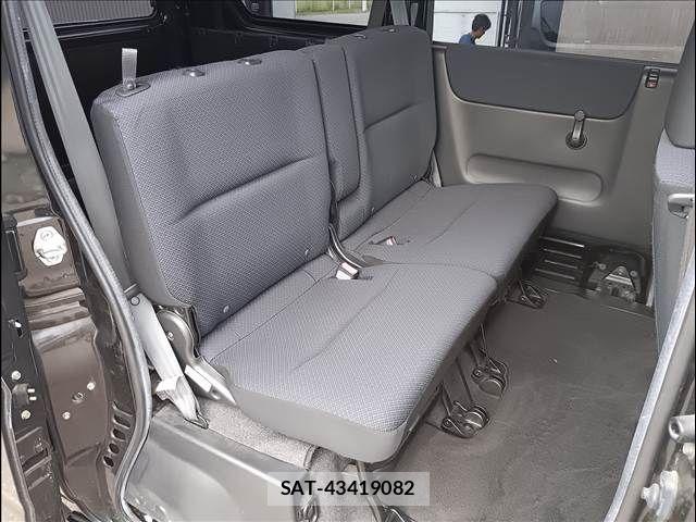 Honda VAMOS HOBIO 2013-06 8415574-17
