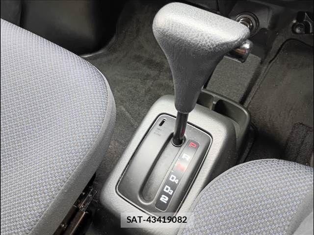 Honda VAMOS HOBIO 2013-06 8415574-8