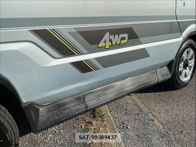 Nissan LARGO 1987-11 8884517-14
