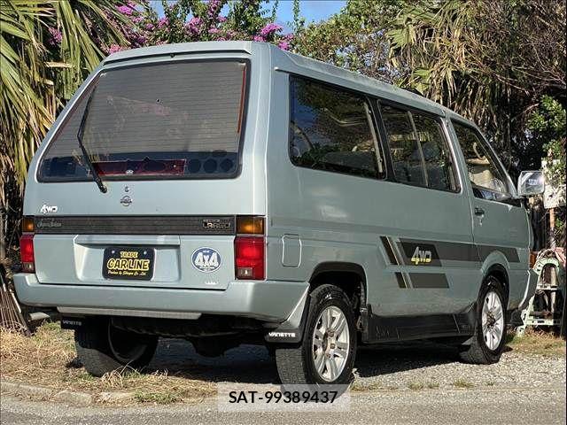 Nissan LARGO 1987-11 8884517-1