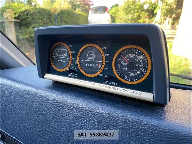 Nissan LARGO 1987-11 8884517-28