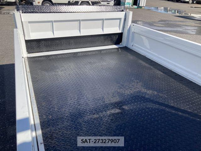 Nissan VANETTE TRUCK 2011-06 5881453-11